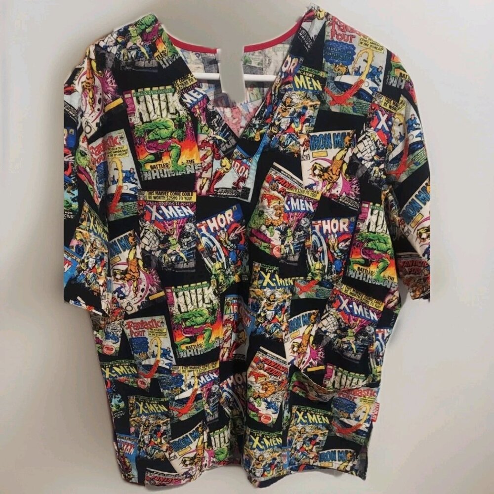 Marvel Comics Size L‎ Nurses Scrub 2012 Marvel & Subs. Cherokee Uniforms